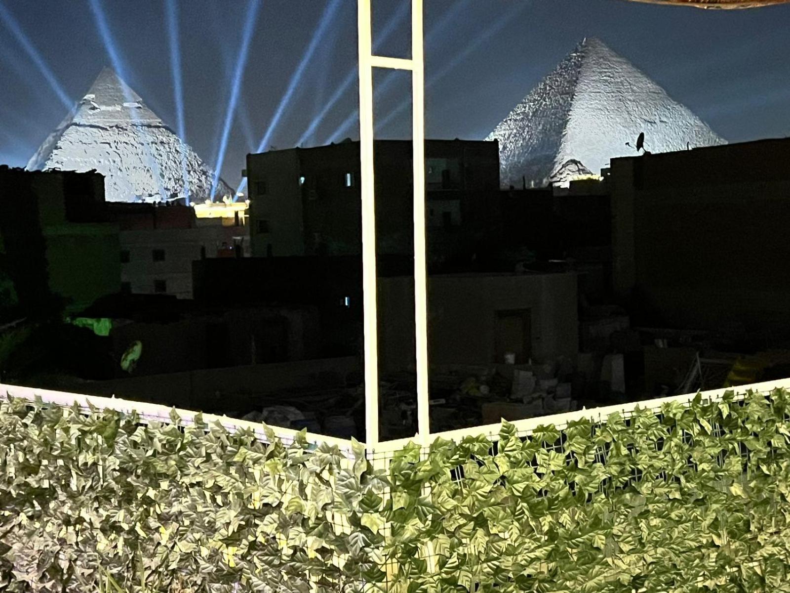 לינה וארוחת בוקר Kafret el-Gabal Jana Pyramids View In 3 מראה חיצוני תמונה
